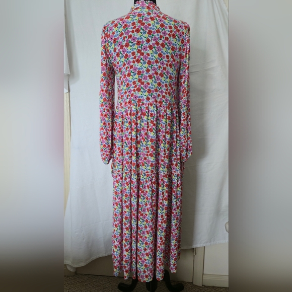 Anthropologie Fresha London Pink Floral Midi Dress with V-Neck - Picture 7 of 14